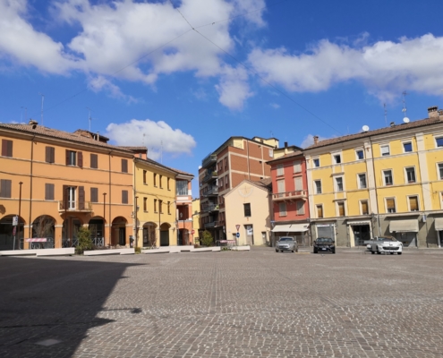 Porfido Piazza Bazzano - Turismo a Valsamoggia